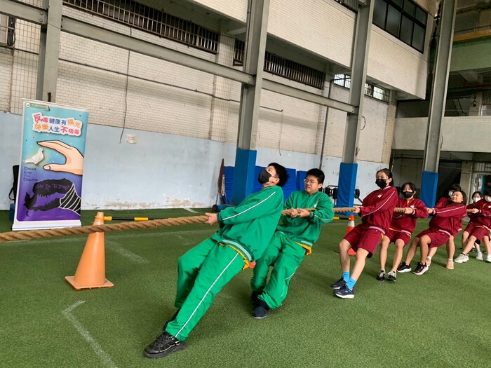 112學年度7年級班際拔河比賽成果2